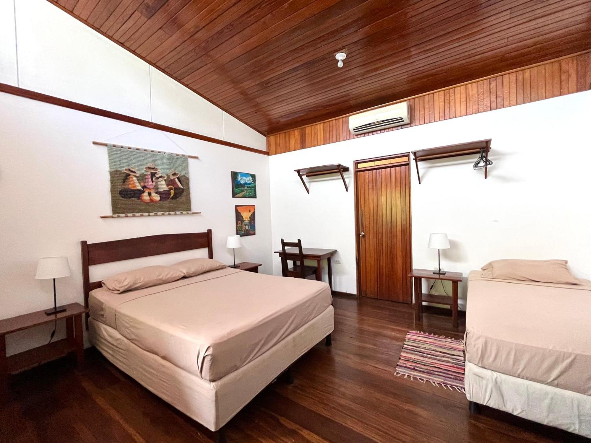El Clan Hostel Puerto Viejo de Talamanca 외부 사진