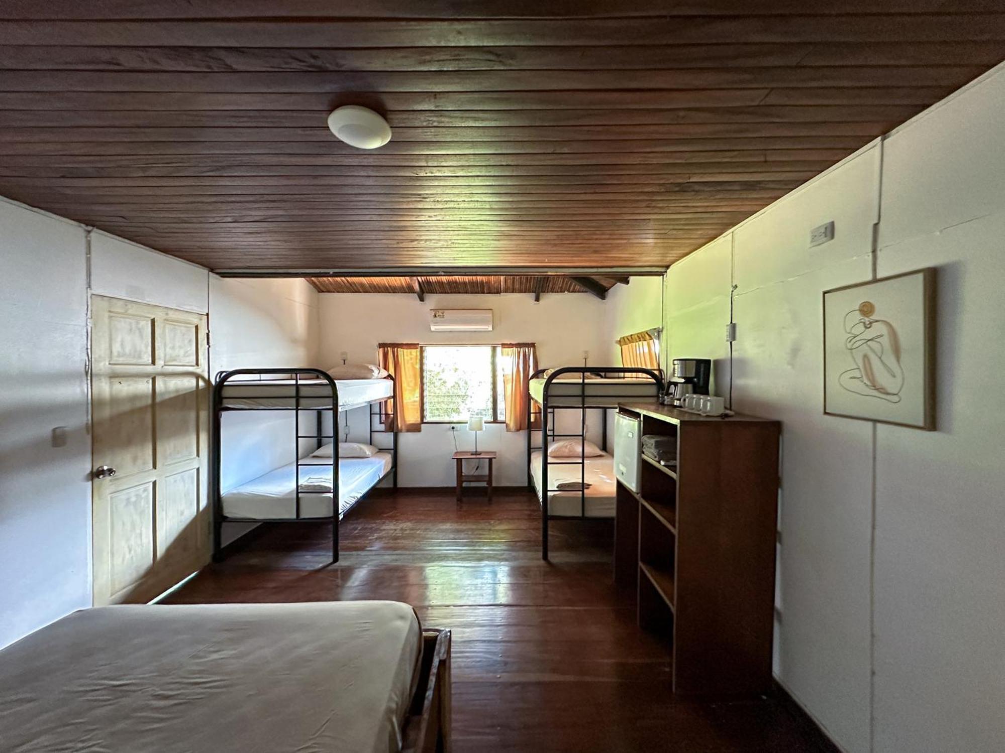 El Clan Hostel Puerto Viejo de Talamanca 외부 사진